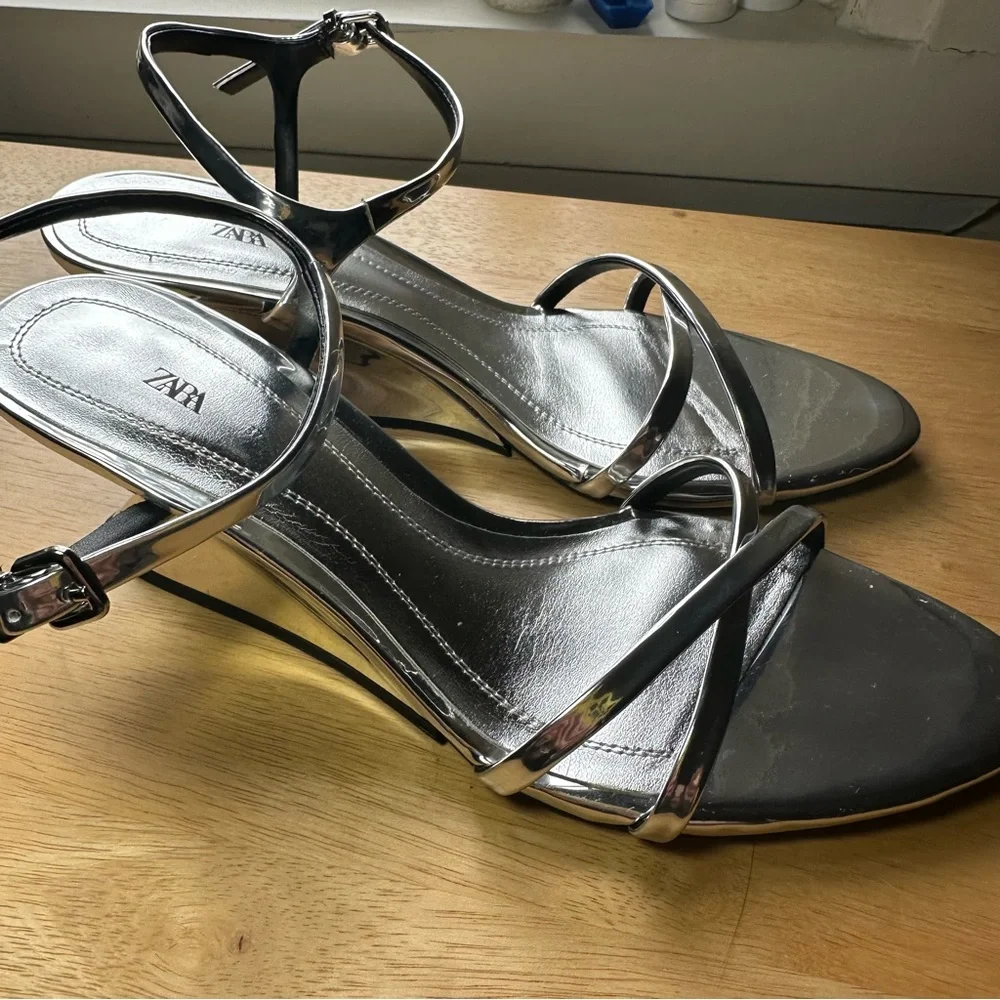 Mirrored Silver Metallic Wedge Sandals - Zara Size 6.5 - Picture 2 of 10